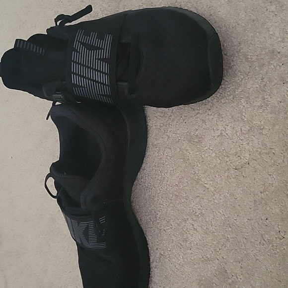 Nike Renew womens 2019 - Picture 2 of 5